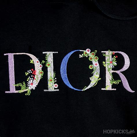 dior flower cap